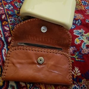 Well loved brown/cognac leather wallet
